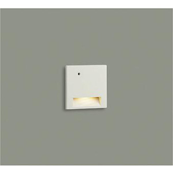 画像1: 大光電機(DAIKO) DBK-42695Y 足元灯 非調光 電球色 LED内蔵 ホワイト (1)
