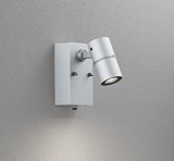画像: オーデリック OG254916R2 エクステリアライト スポットライト LED一体型 電球色 高演色LED 人感センサー コーキングレス型 防雨型 マットシルバー