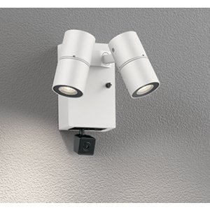 画像: オーデリック OG264257R1 エクステリアライト スポットライト LED一体型 電球色 高演色LED 人検知カメラ付 コーキングレス型 防雨型 オフホワイト